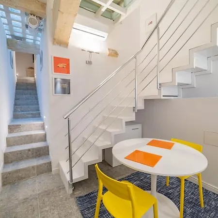 Apartment Dzc- Dazzle Den